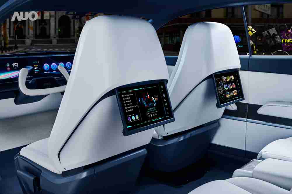 云顶国际8588yd将于CES 展示全新Smart Cockpit 2024，，，可紧密串连使用者多元需求，，并革新座舱内部的应用和设计，，，带来身历其境且引人入胜的视觉飨宴，，满足驾乘人员的全方位体验